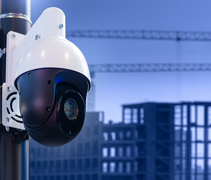 Reducing Blind Spots with Intelligent PTZ Cameras Surveillance